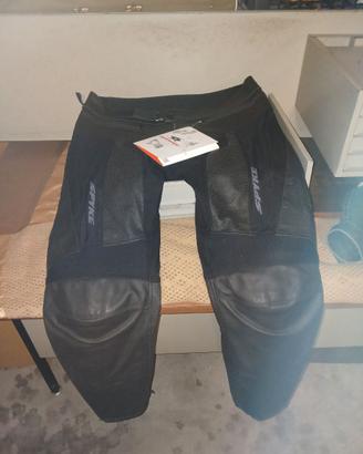 Pantaloni moto
