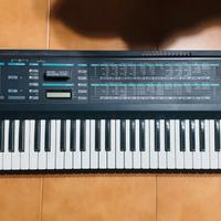 Sintetizzatore keytek cts-2000