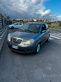 Lancia ypsilon Automatica