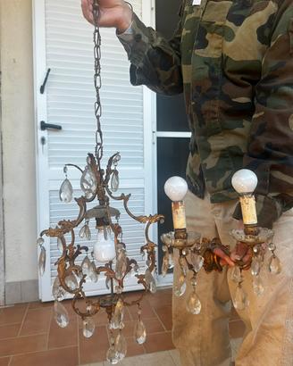 Lampadario e 1 applique metallo e cristallo