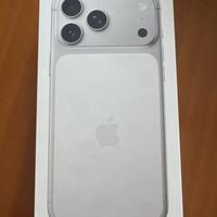 Iphone 17 pro Max . Nuovo non aperto