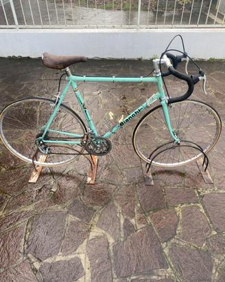 Bianchi da corsa ruota 24