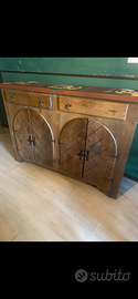Mobile di legno