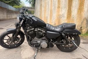 Harley-Davidson Iron 883
