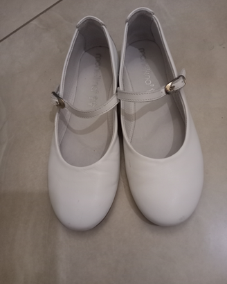 Scarpe eleganti per bambina