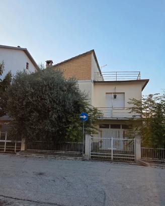 Casa singola in centro