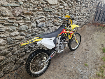 Suzuki RM-Z 250 4T Targata