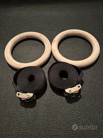 Anelli da ginnastica e cinghie