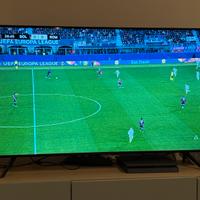 Smart TV 50 pollici Samsung Crystal UHD