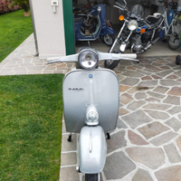Vespa 50 v5a1at