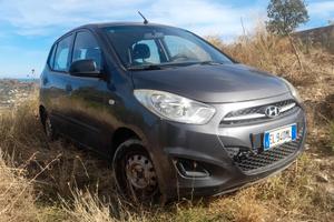HYUNDAI i10  con gpl 