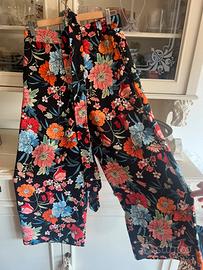 Pantaloni in fantasia a palazzo