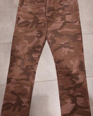 Pantalone mimetico