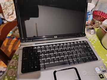 PC portatile per ricambi 