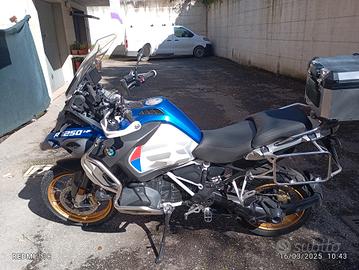 moto bmw GS 1250