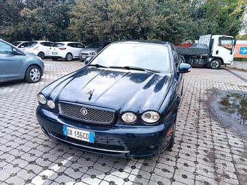 Jaguar X-Type 2.2D cat aut. Premium Luxury cDPF