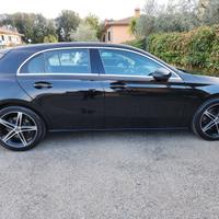 Mercedes-Benz A 250 Premium