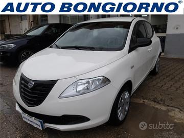 Lancia Ypsilon 5 Porte Ypsilon 1.2 8v Silver c/cli