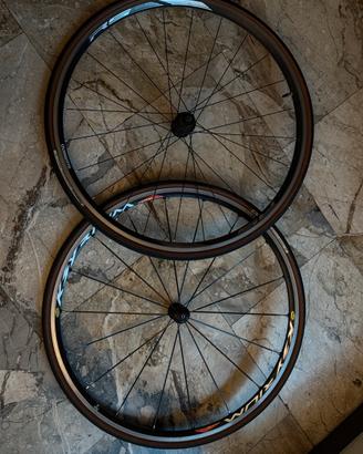 Coppia ruote 11v post shimano RS ant Mavic Ksyrium