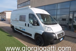 CAMPER PURO CI KYROS WAGON VAN CON WEBASTO