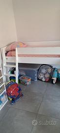 Letto con scivolo per camerette bimbo/a