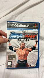 WWE SmackDown! vs. Raw 2007 per PS2 pari al nuovo!