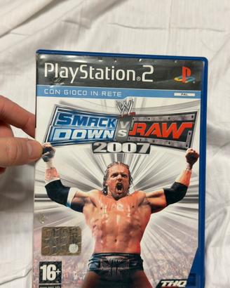 WWE SmackDown! vs. Raw 2007 per PS2 pari al nuovo!