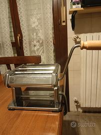 dispositivo manuale per pasta sfoglia e tagliatell