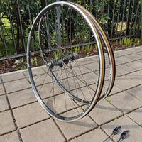 Ruote Bontrager Race