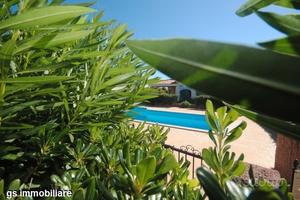 San teodoro villetta con piscina e giaridino