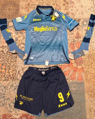 Completo Terza Maglia Frosinone 2022/23