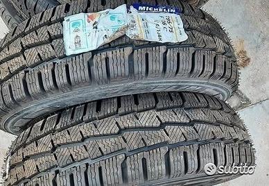 Coppia pneumatici nuovi 195 75 16c Michelin