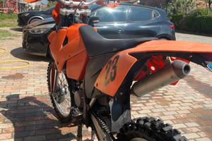 KTM 125 exc  omologata buone condizioni