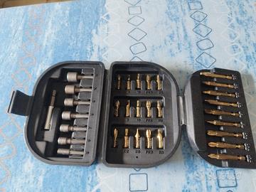 SET BLACK & DECKER PER AVVITATORE PROFESSIONAL