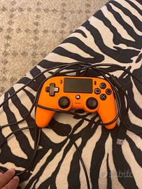 Nacon Wired Compact Controller  per PS4 e PC