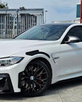 BMW Serie 4 M4 iva esposta scarichi akrapovic