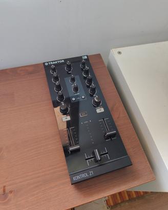 Mini Console DJ Traktor  Kontrol z1
