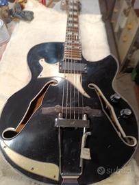 Chitarra di produzione giapponese fine anni 60'