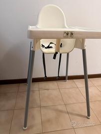 Seggiolone Ikea con vassoio