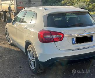 Gla 200 Mercedes