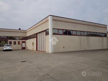 CAPANNONE A TREVENZUOLO