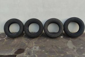 gomme Michelin agilis 195/75/16 c  107/105r 