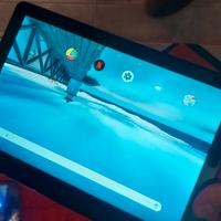 tablet Lenovo Tab 4 HD da 10 pollici 