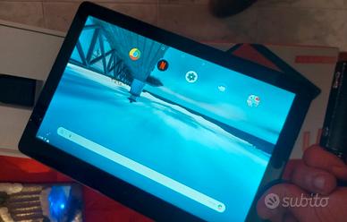 tablet Lenovo Tab 4 HD da 10 pollici 