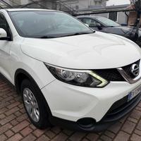 NISSAN Qashqai 1.2 DIG-T Tekna senza nessun lavo