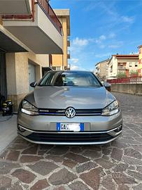 Volkswagen Golf 5p 1.5 tgi Business 130cv dsg