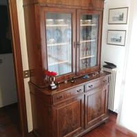 Credenza antica del 1700