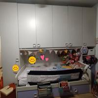 Cameretta a ponte due posti letto, bianco e lilla