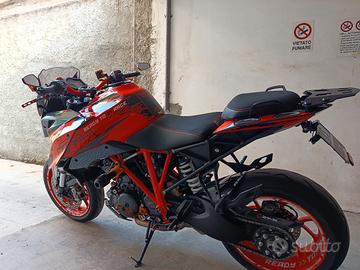 KTM superduke 1290 GT