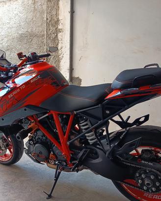 KTM superduke 1290 GT